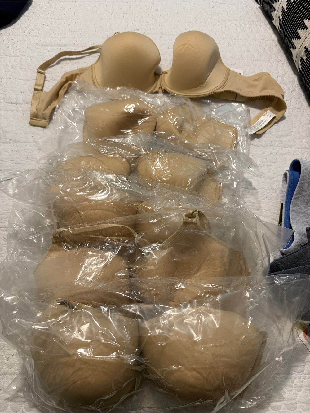 Chantelle Nude Seamless T-Shirt Bra - Smooth Contoured Cups